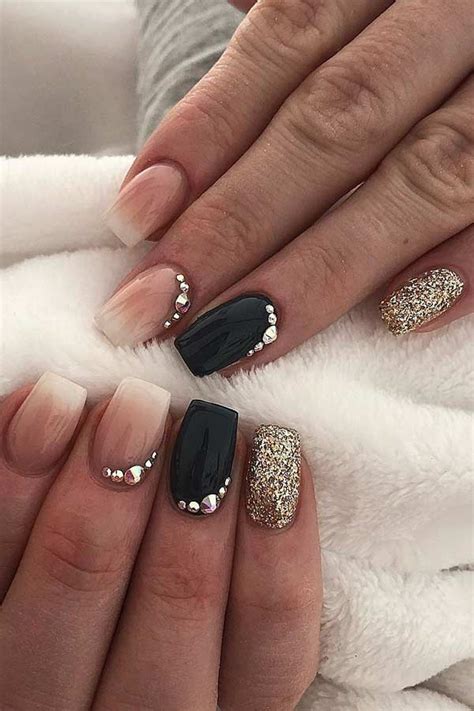 41 Classy Ways to Wear Short Coffin Nails